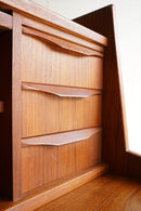 チークウッド チェスト/ビューロー <br>1960's , Denmark <br>大阪店 - ヴィンテージ SHARK ATTACK