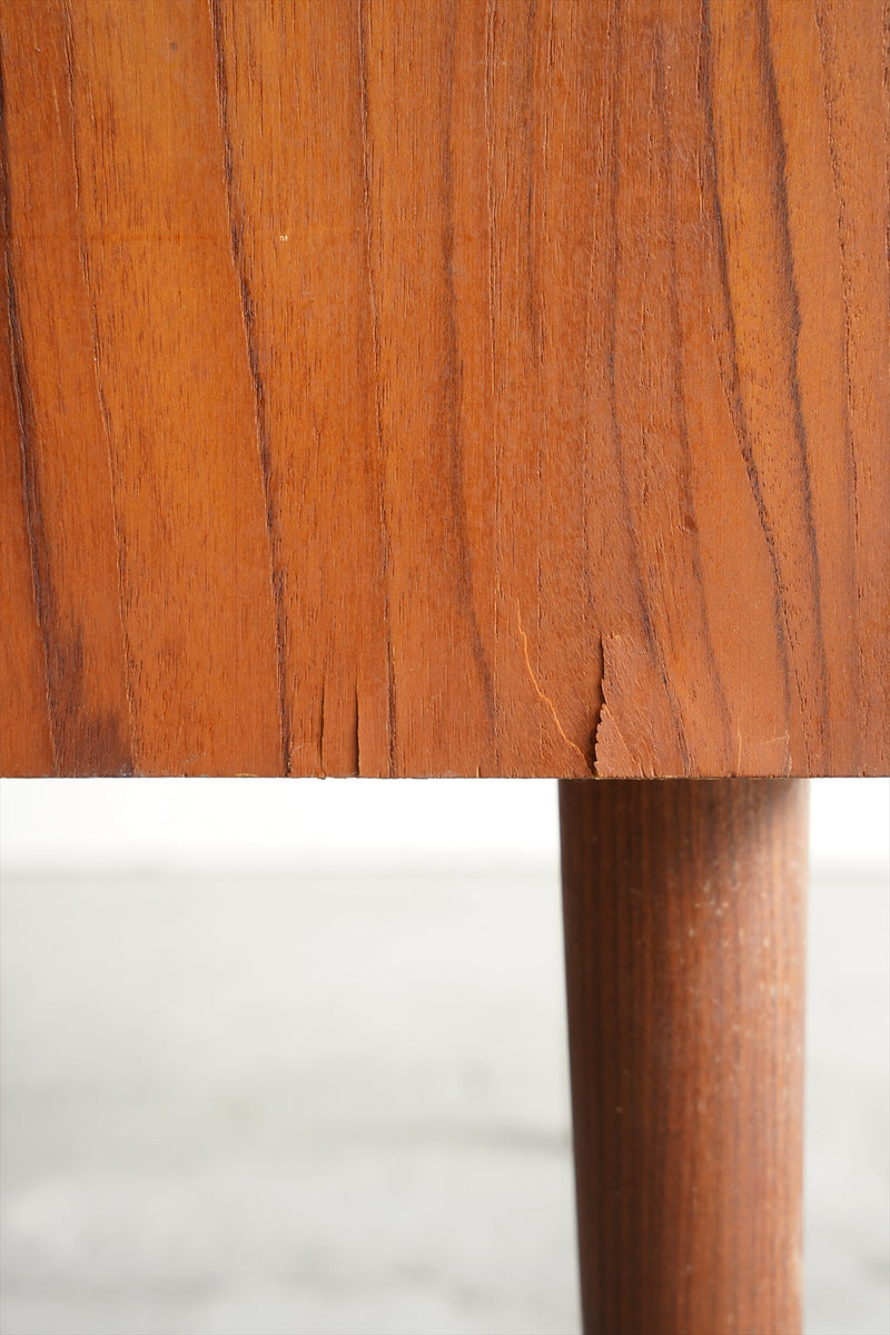 チークウッド チェスト/ビューロー <br>1960's , Denmark <br>大阪店 - ヴィンテージ SHARK ATTACK