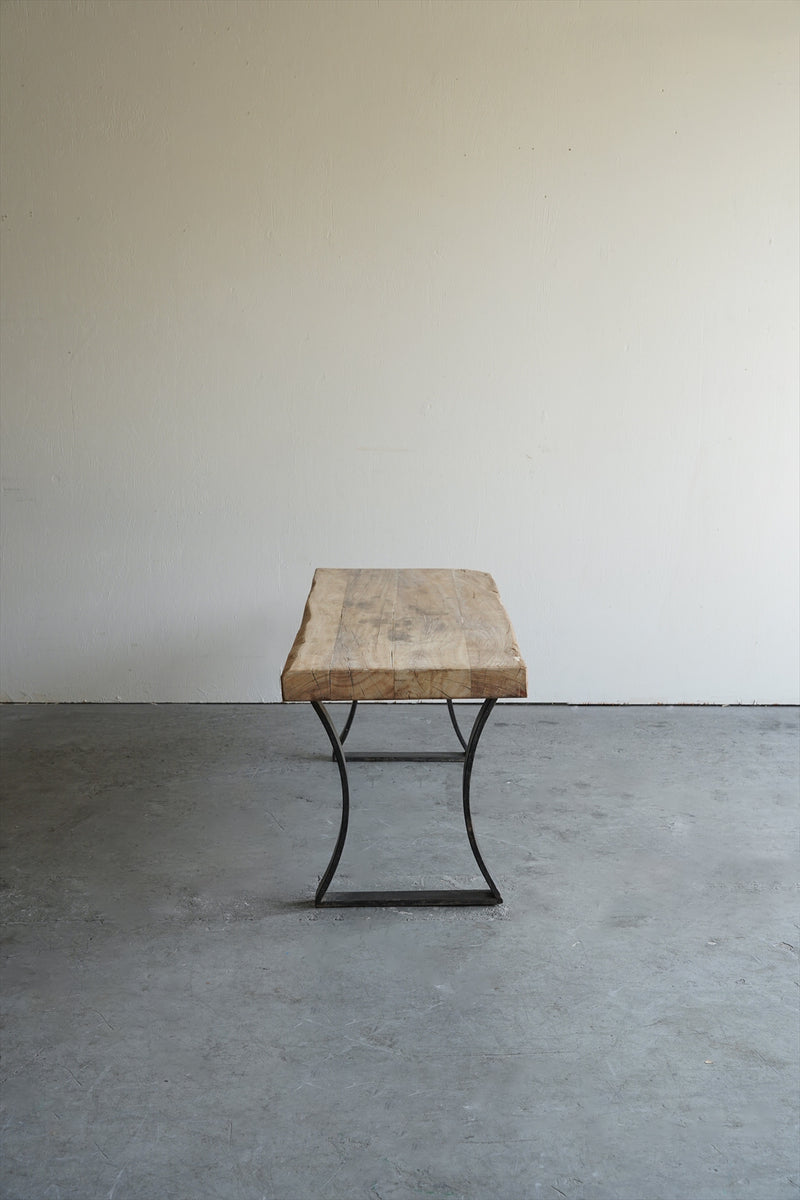 ウッドベンチ <br>cerote antiques - ヴィンテージ SHARK ATTACK