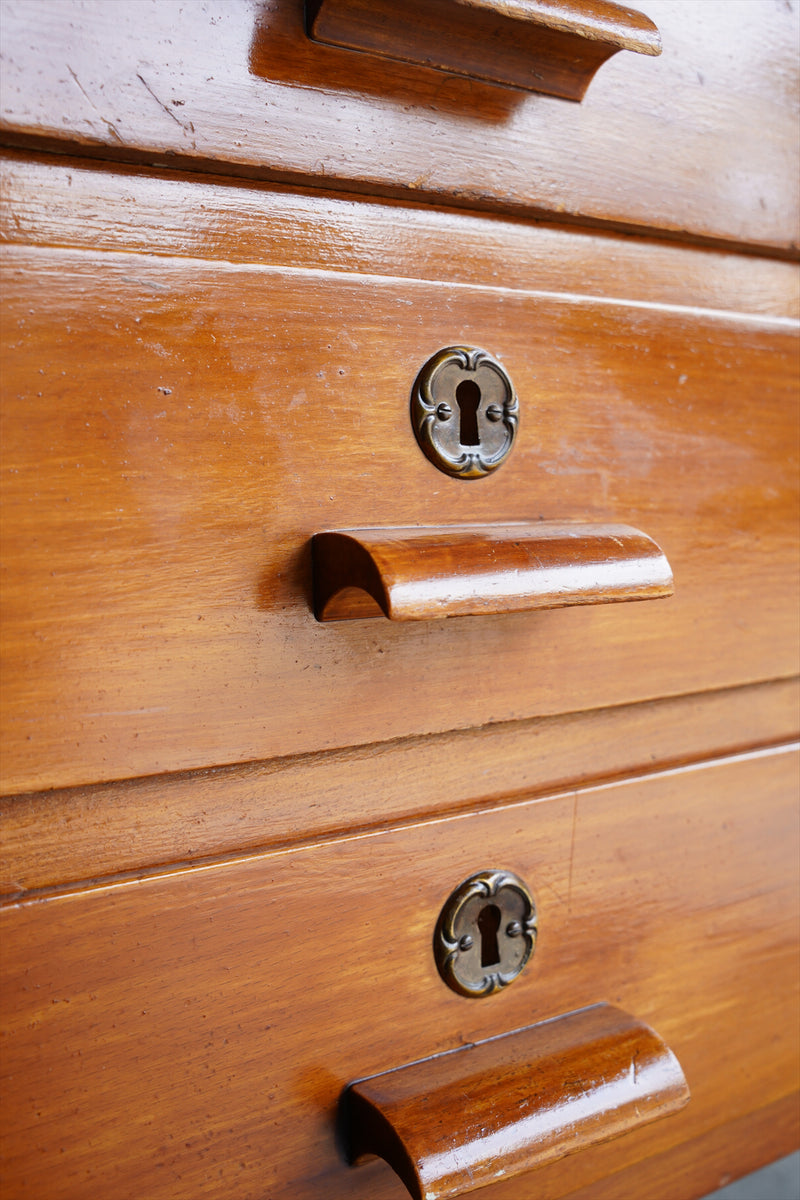 チークウッド デスク <br>大阪店 - ヴィンテージ SHARK ATTACK