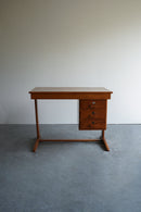 チークウッド デスク <br>大阪店 - ヴィンテージ SHARK ATTACK