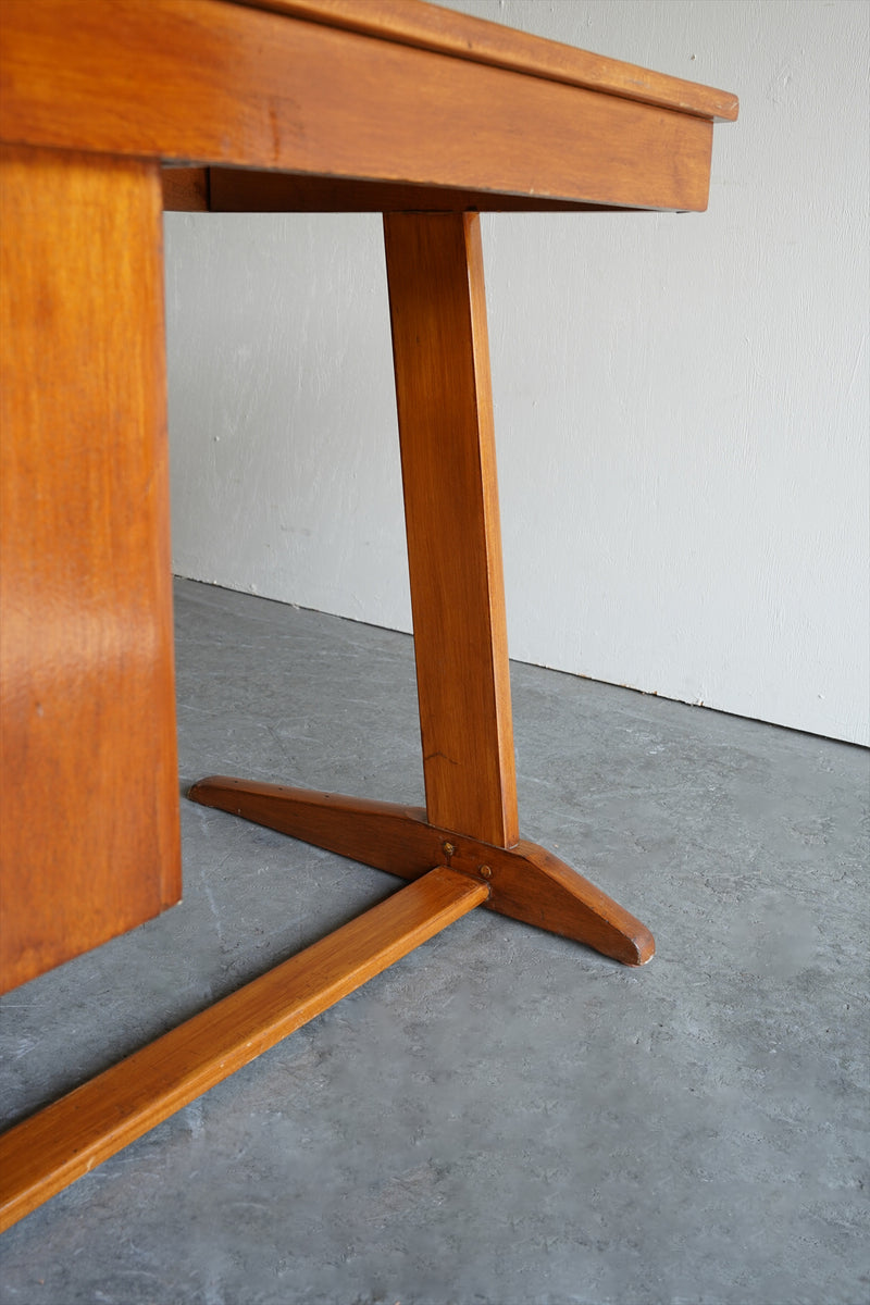 チークウッド デスク <br>大阪店 - ヴィンテージ SHARK ATTACK