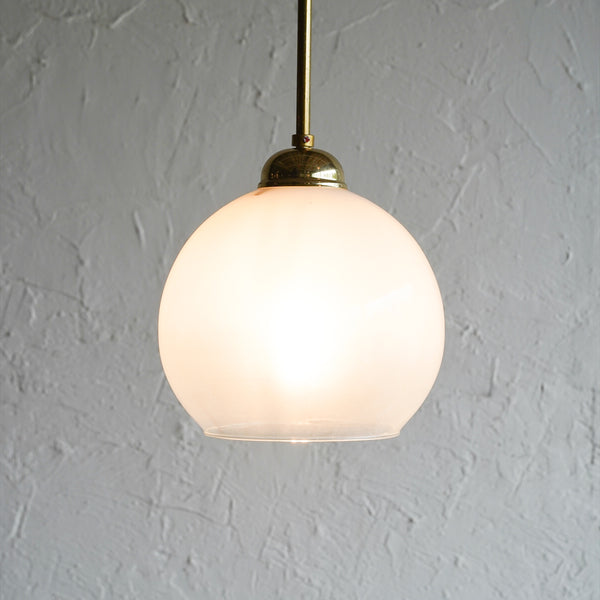 ガラスペンダントランプ ヴィンテージ大阪店