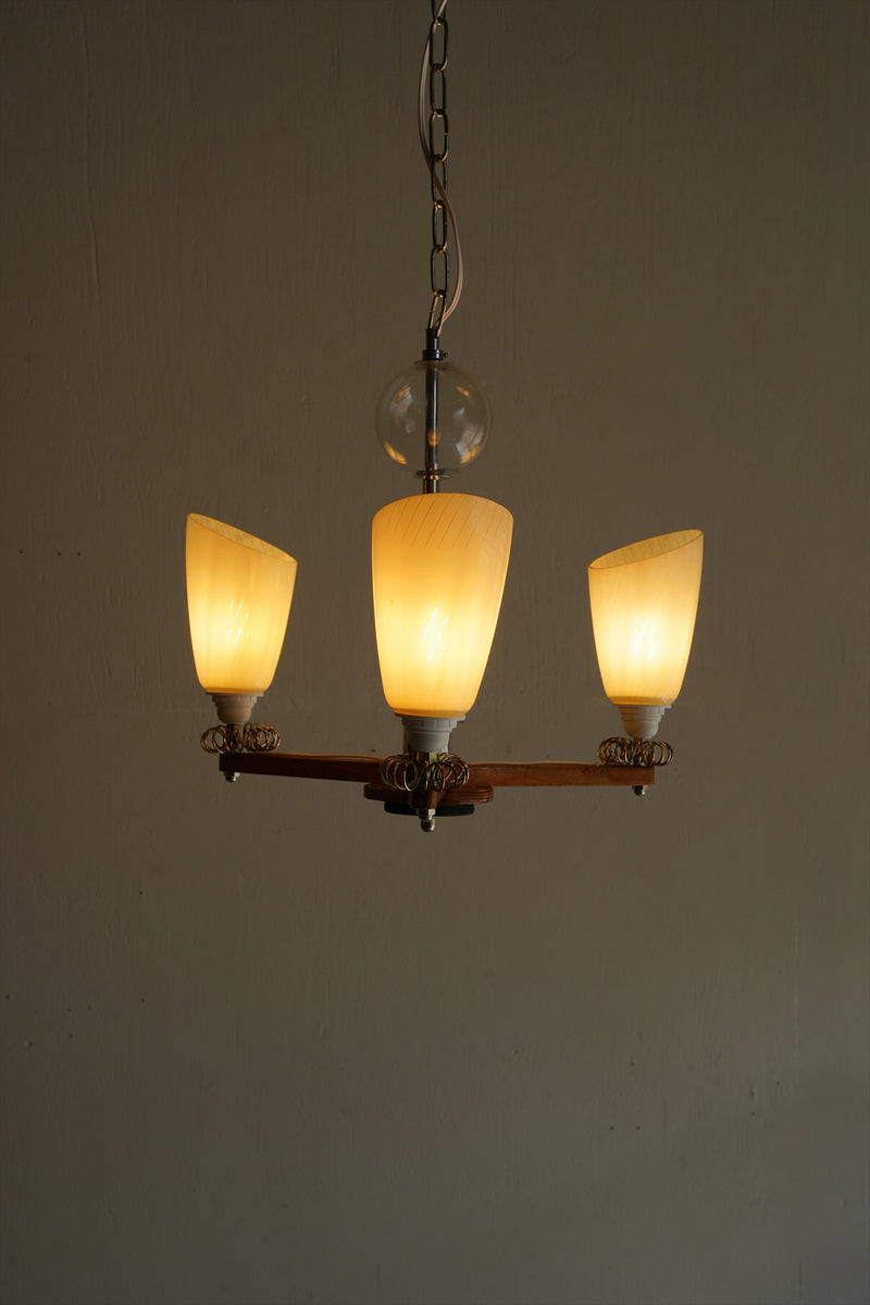 3灯シャンデリア <br>大阪店 - ヴィンテージ SHARK ATTACK