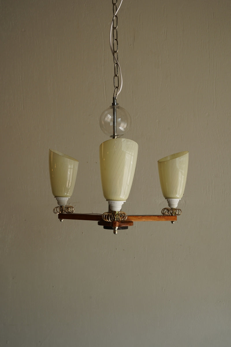 3灯シャンデリア <br>大阪店 - ヴィンテージ SHARK ATTACK