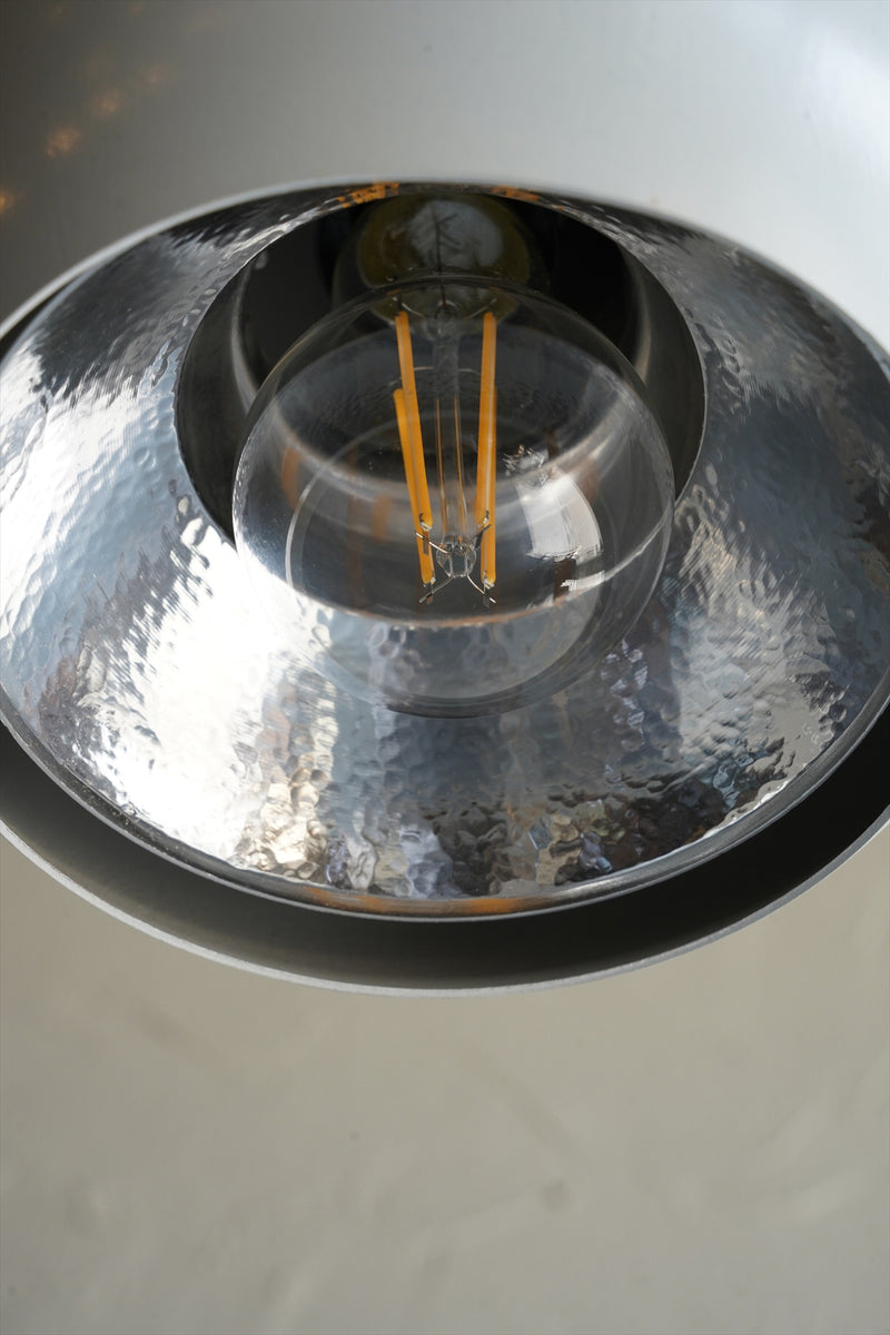 ペンダントランプ(B)<br>大阪店 - ヴィンテージ SHARK ATTACK