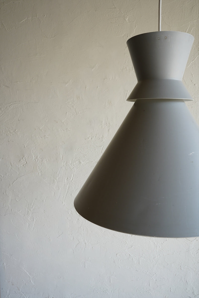 ペンダントランプ<br>大阪店 - ヴィンテージ SHARK ATTACK