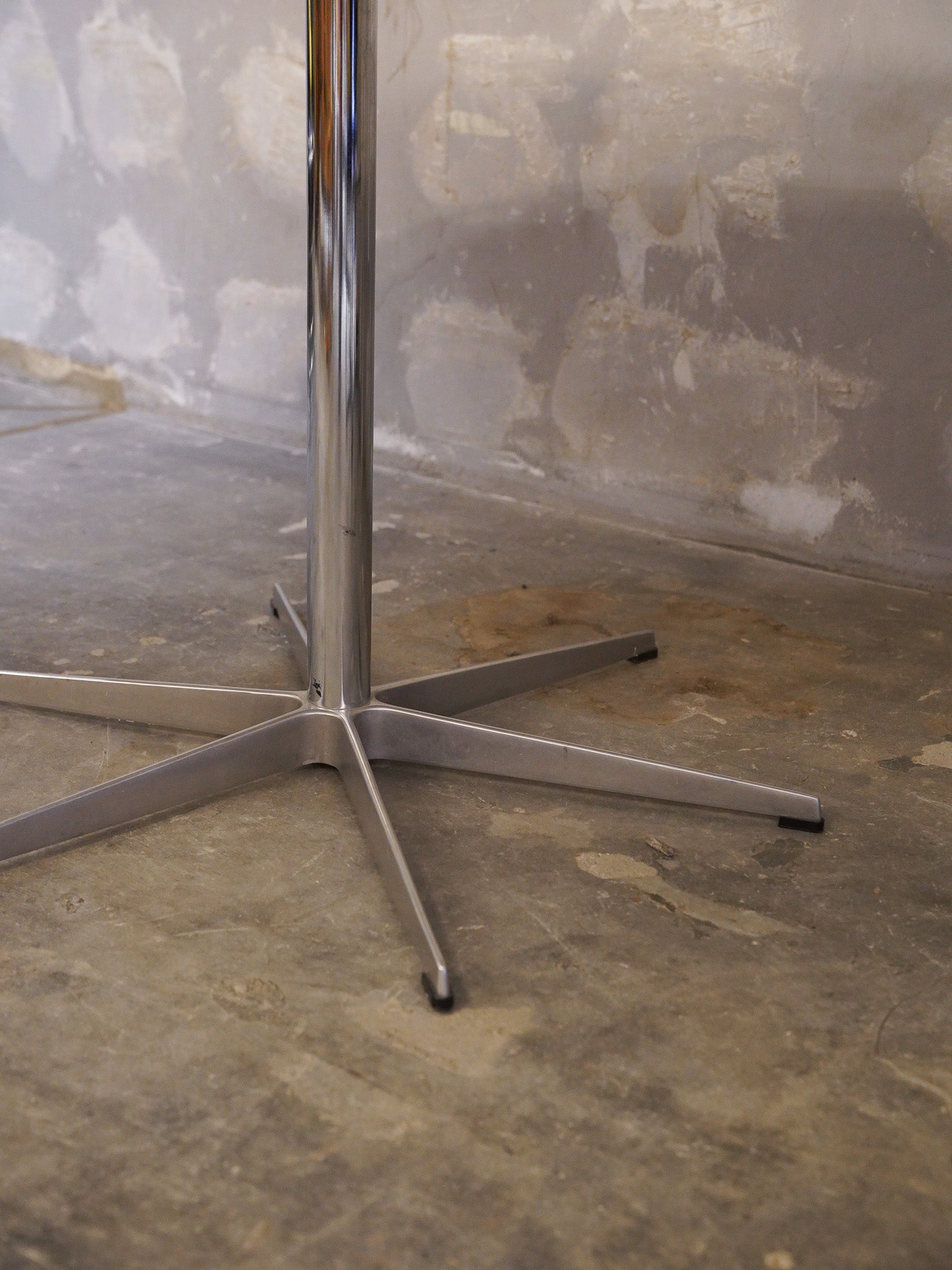 Fritz Hansen , Piet Hein & Arne Jacobsen -  "6 Star Table" ダイニングテーブル - 1986 , Denmark
