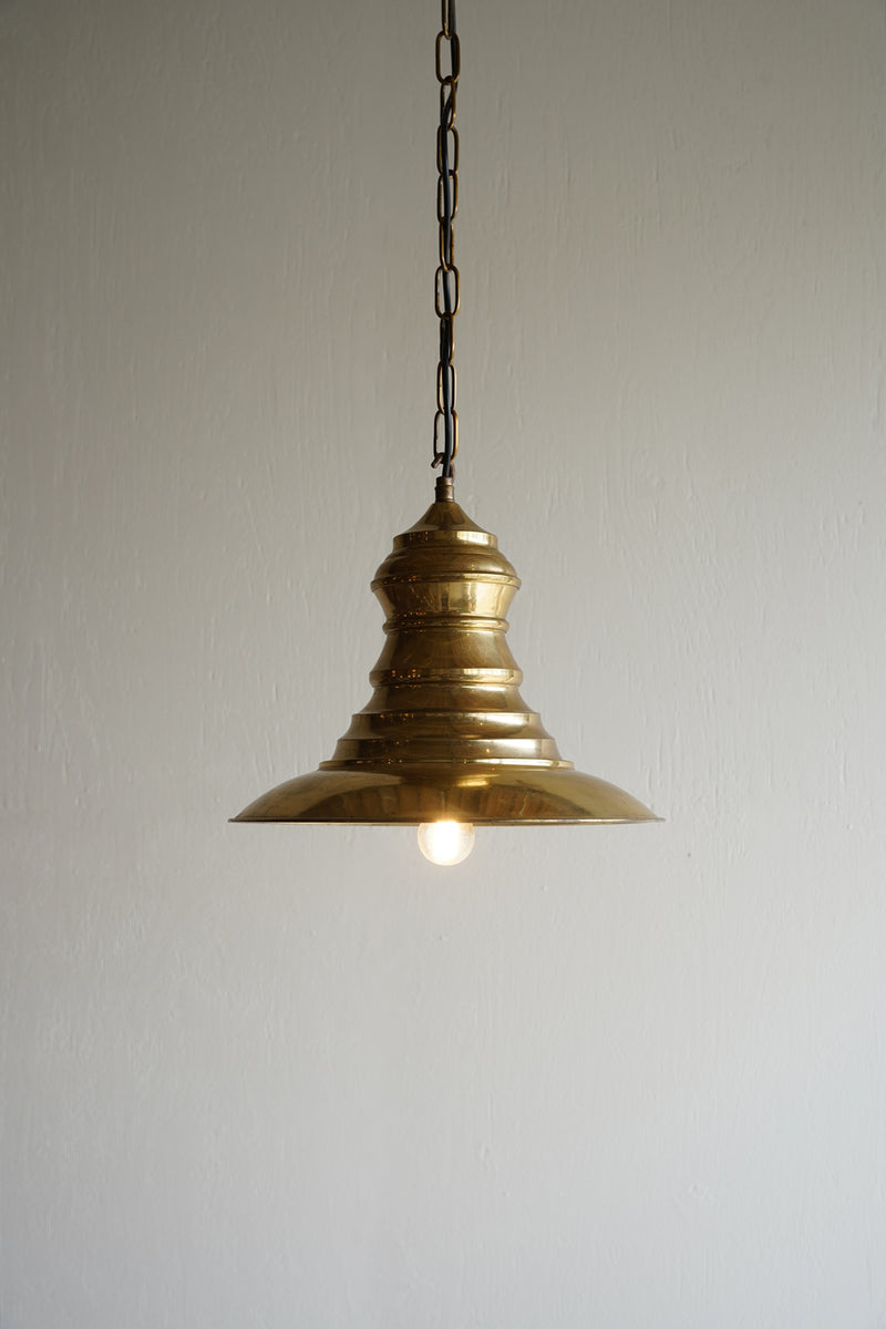 真鍮 ペンダントランプ(B)<br>大阪店 - ヴィンテージ SHARK ATTACK