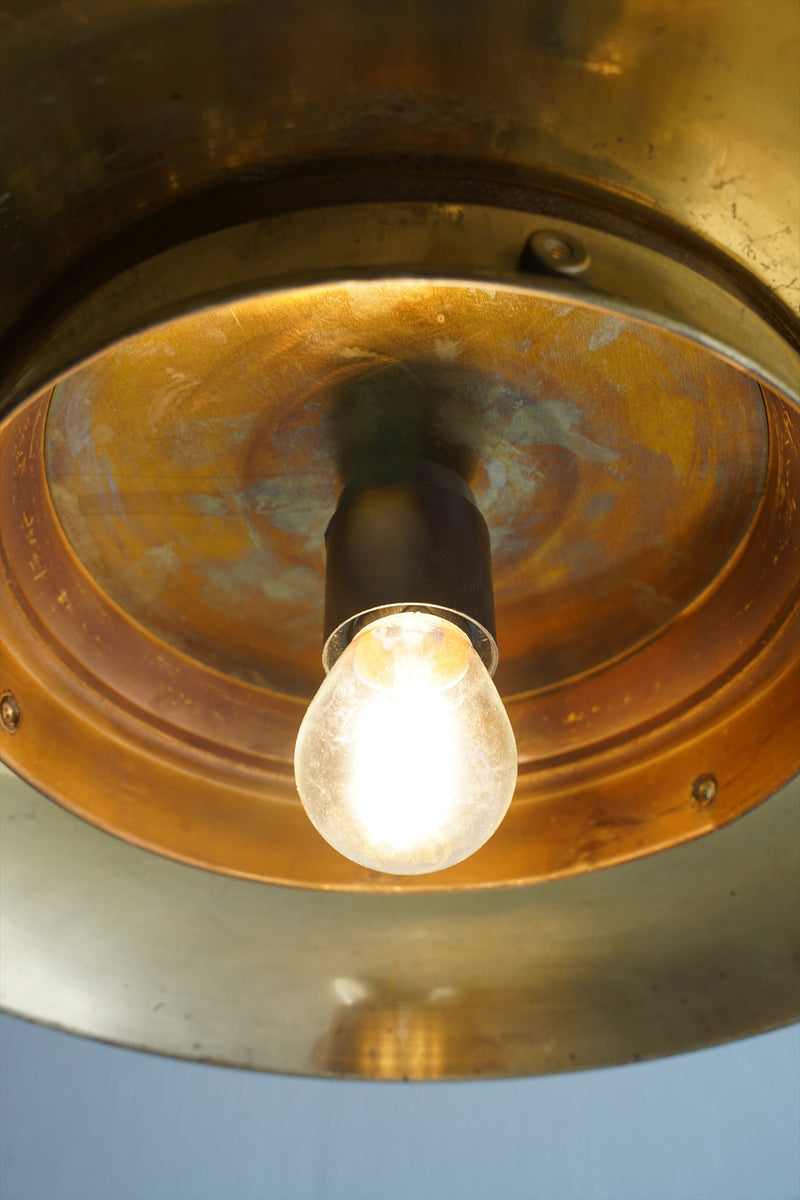 真鍮 ペンダントランプ(B)<br>大阪店 - ヴィンテージ SHARK ATTACK