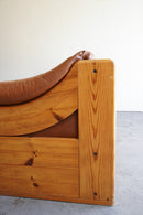 レザー ３シーターソファ <br>大阪店 - ヴィンテージ SHARK ATTACK