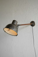 インダストリアル ブラケットライト <br>CzechSlovakia<br> cerote antiques・大阪店・大和店 - ヴィンテージ SHARK ATTACK