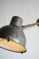 インダストリアル ブラケットライト <br>CzechSlovakia<br> cerote antiques・大阪店・大和店 - ヴィンテージ SHARK ATTACK