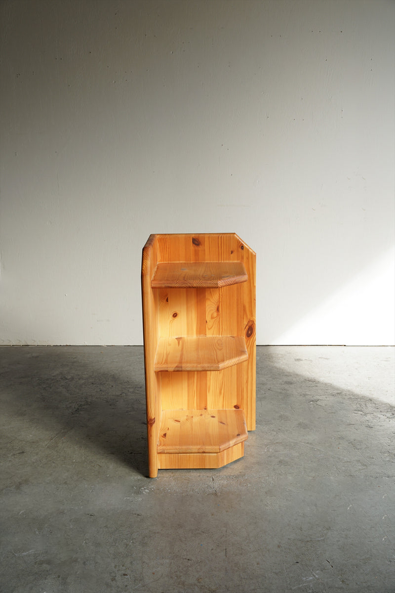 パインウッド コーナーラック <br>大阪店 - ヴィンテージ SHARK ATTACK