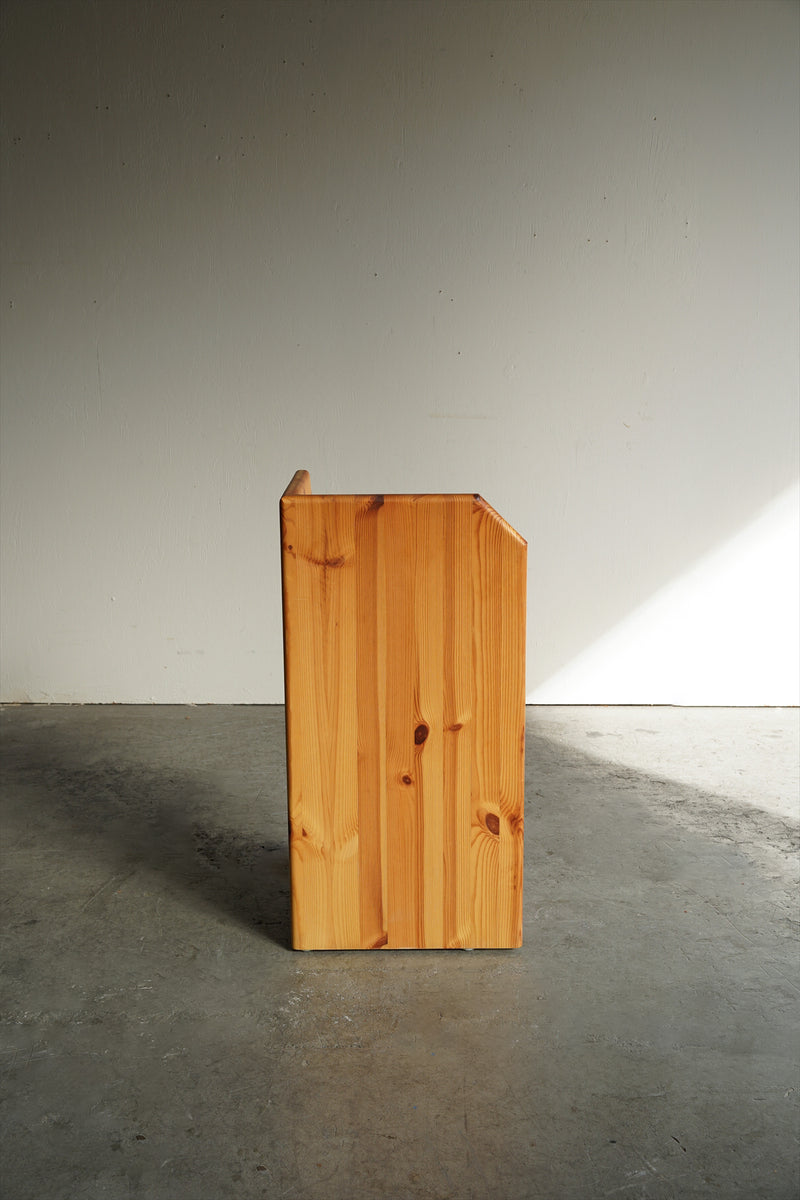 パインウッド コーナーラック <br>大阪店 - ヴィンテージ SHARK ATTACK