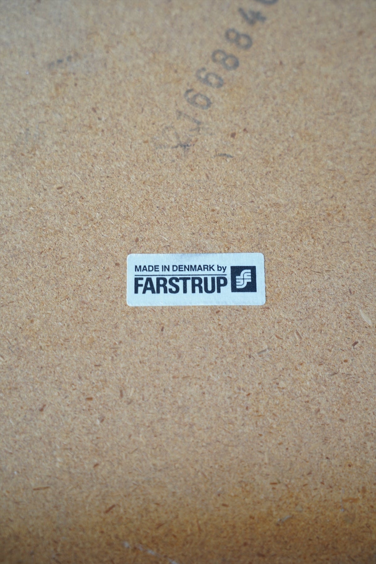"Farstrup Mobler" ウッド×ファブリックチェア Denmark<br>ヴィンテージ<br>大和店、大阪店 - ヴィンテージ SHARK ATTACK