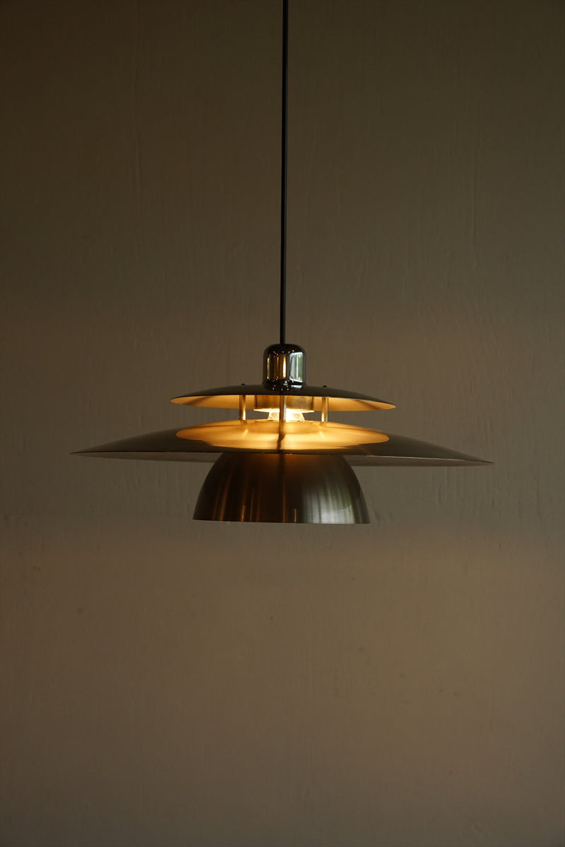 ペンダントランプ <br>大阪店 - ヴィンテージ SHARK ATTACK