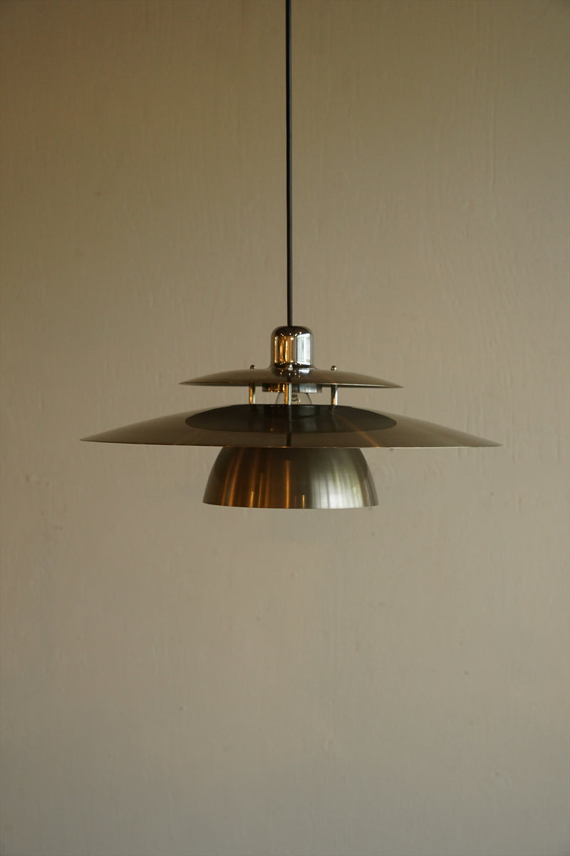 ペンダントランプ <br>大阪店 - ヴィンテージ SHARK ATTACK