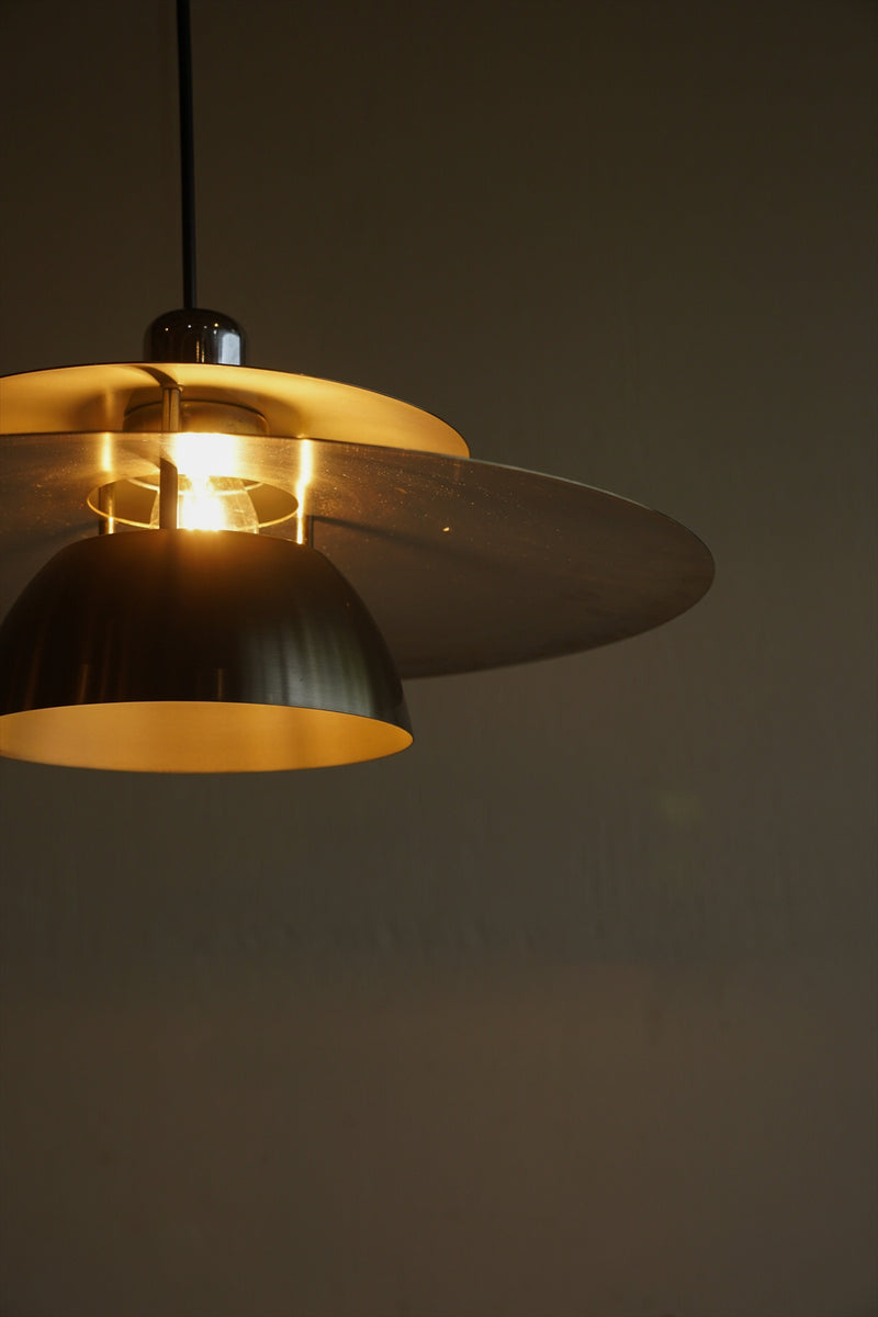 ペンダントランプ <br>大阪店 - ヴィンテージ SHARK ATTACK