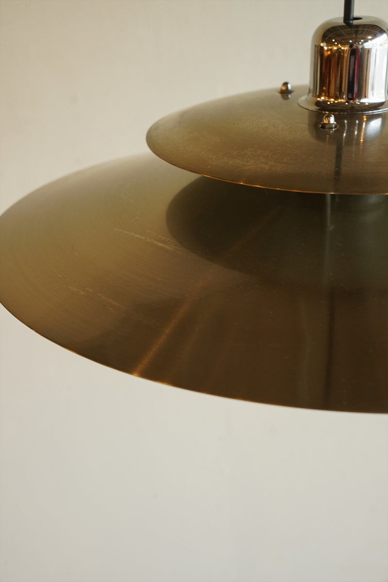 ペンダントランプ <br>大阪店 - ヴィンテージ SHARK ATTACK