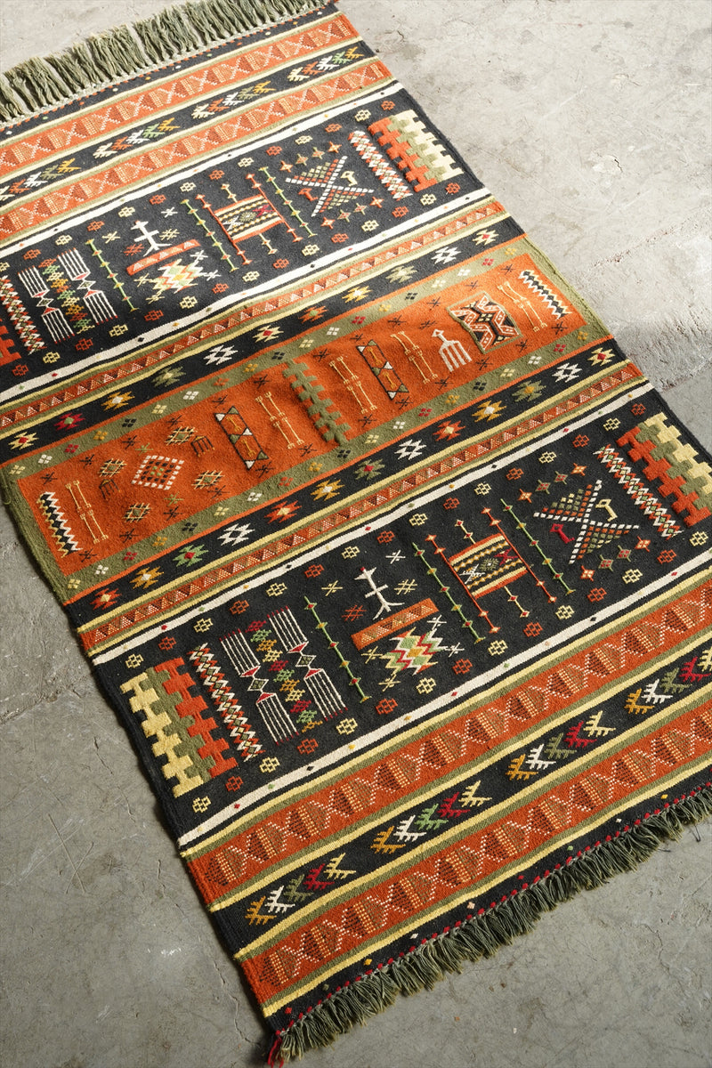 キリムラグ 154×80.5(cm) <br>大阪店 - ヴィンテージ SHARK ATTACK