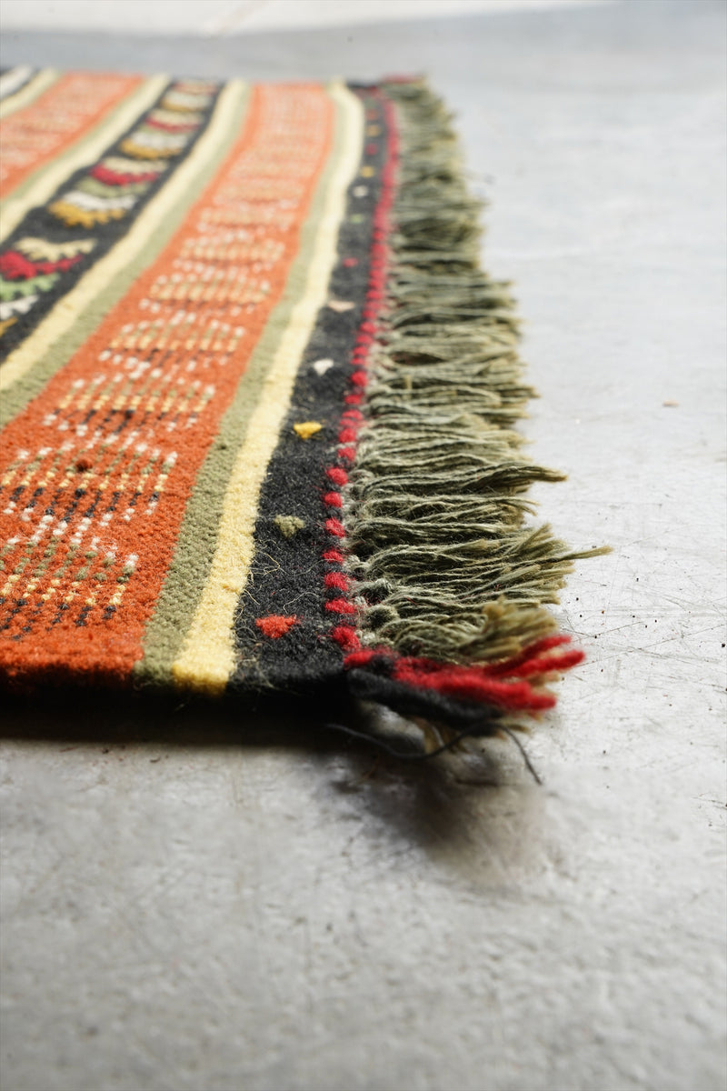 キリムラグ 154×80.5(cm) <br>大阪店 - ヴィンテージ SHARK ATTACK