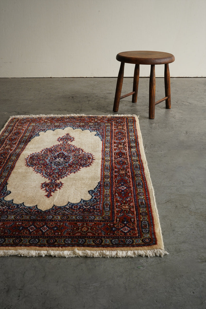 トライバルラグ 120×78(cm) <br>大阪店 - ヴィンテージ SHARK ATTACK