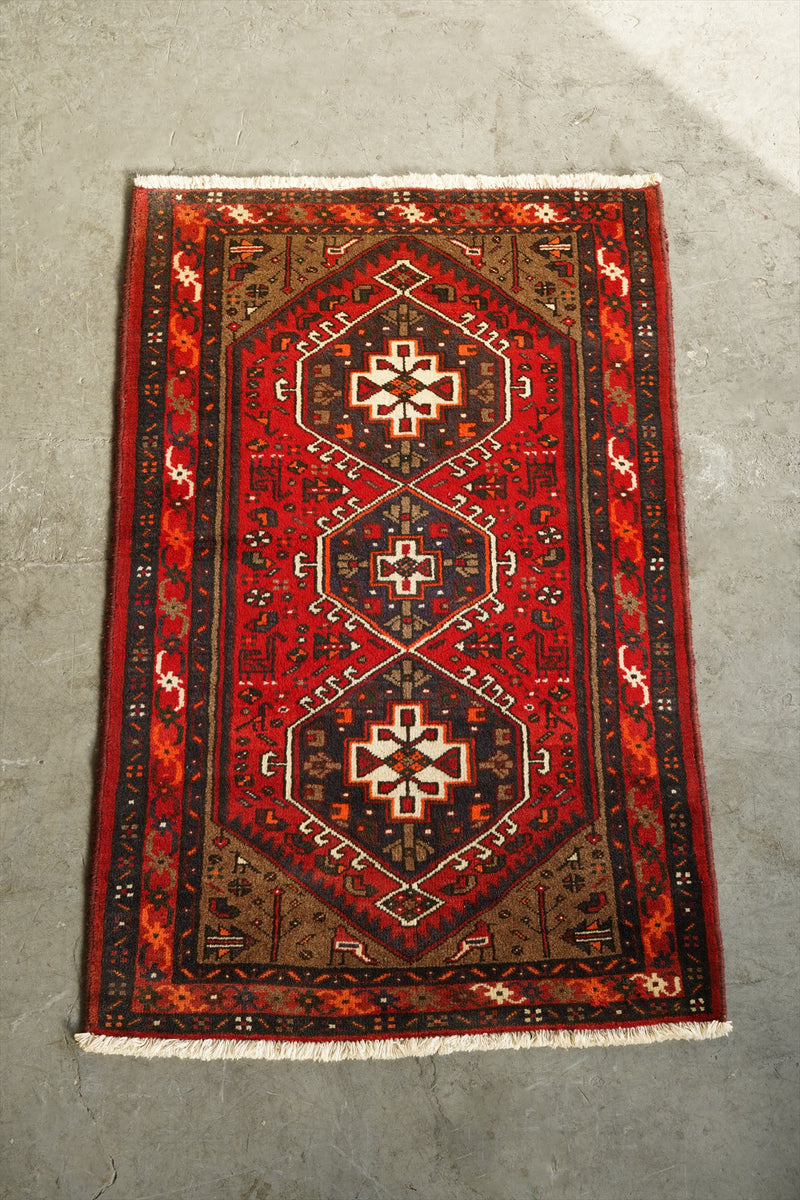 トライバルラグ 156.5×100(cm) <br>大阪店 - ヴィンテージ SHARK ATTACK