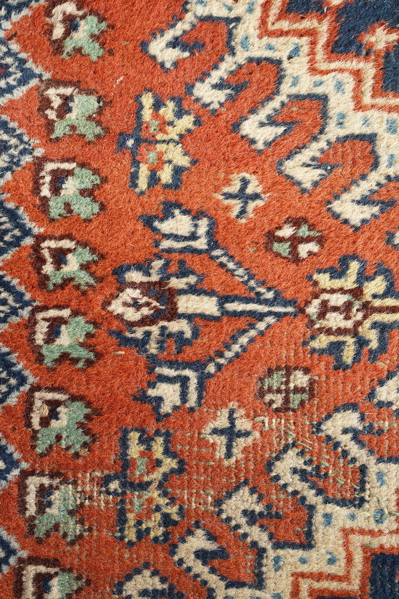 トライバルラグ 120×85.5(cm) <br>大阪店 - ヴィンテージ SHARK ATTACK