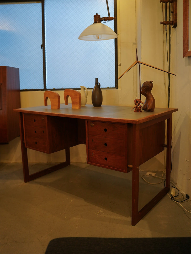 ガラステーブル flea marketさん専用 ガラステーブル flea marketさん専用