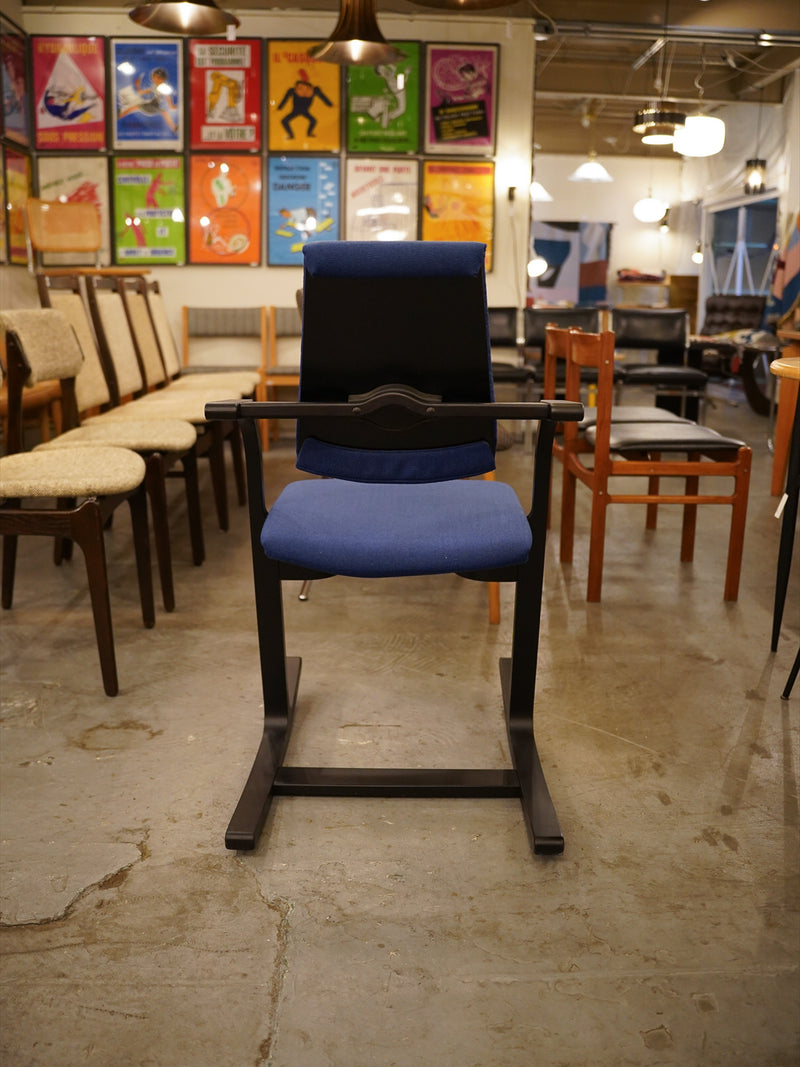 Stokke <br>"ERGO" ロッキングチェア <br> 1980-1990's Norway <br>大阪店 - ヴィンテージ SHARK ATTACK