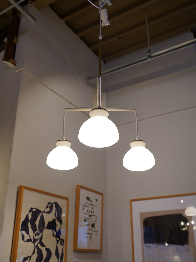 Holmegaard <br>3灯 ガラスシャンデリア <br>Denmark <br>大阪店 - ヴィンテージ SHARK ATTACK