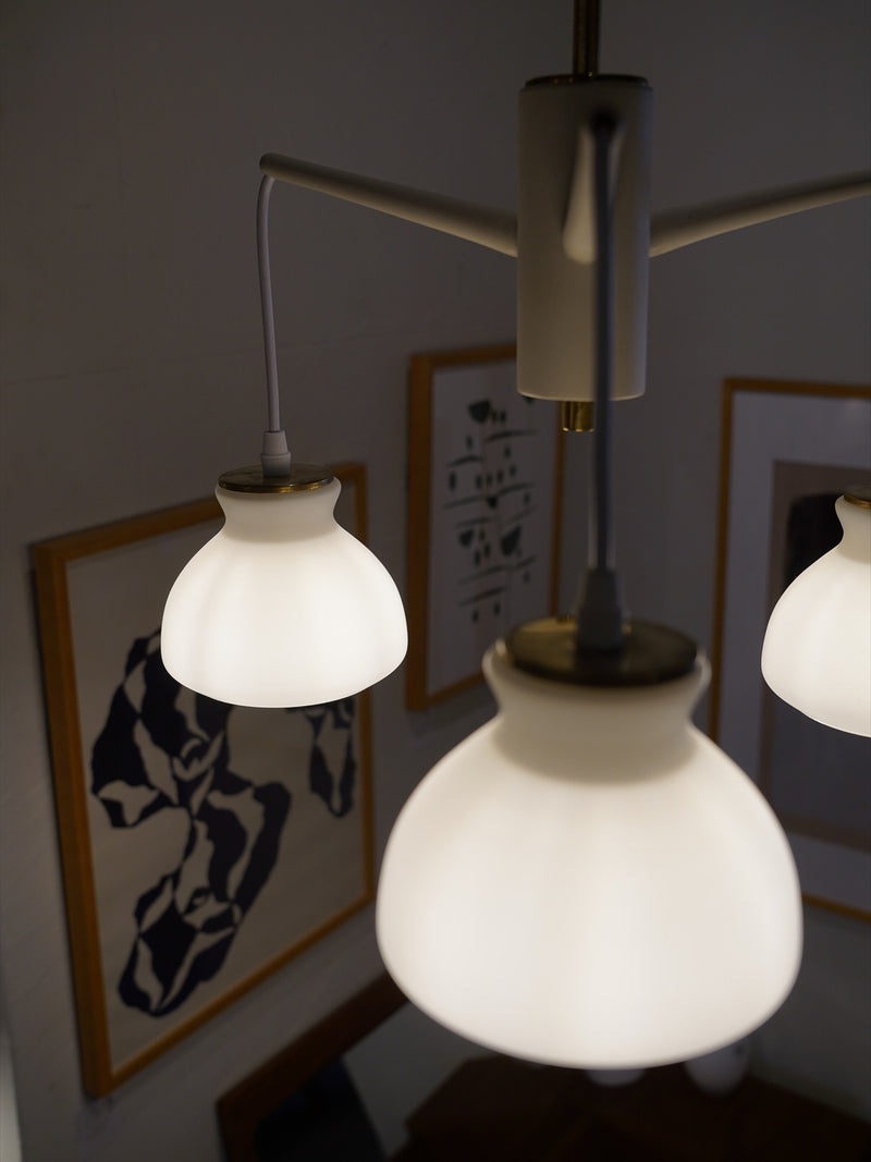 Holmegaard <br>3灯 ガラスシャンデリア <br>Denmark <br>大阪店 - ヴィンテージ SHARK ATTACK