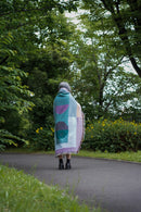 Robyn A. Frank<br>Branket 02 - To be anything <br>大阪店 - ヴィンテージ SHARK ATTACK