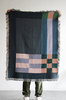 Robyn A. Frank<br>Branket 04 - Shadow Time<br> - ヴィンテージ SHARK ATTACK