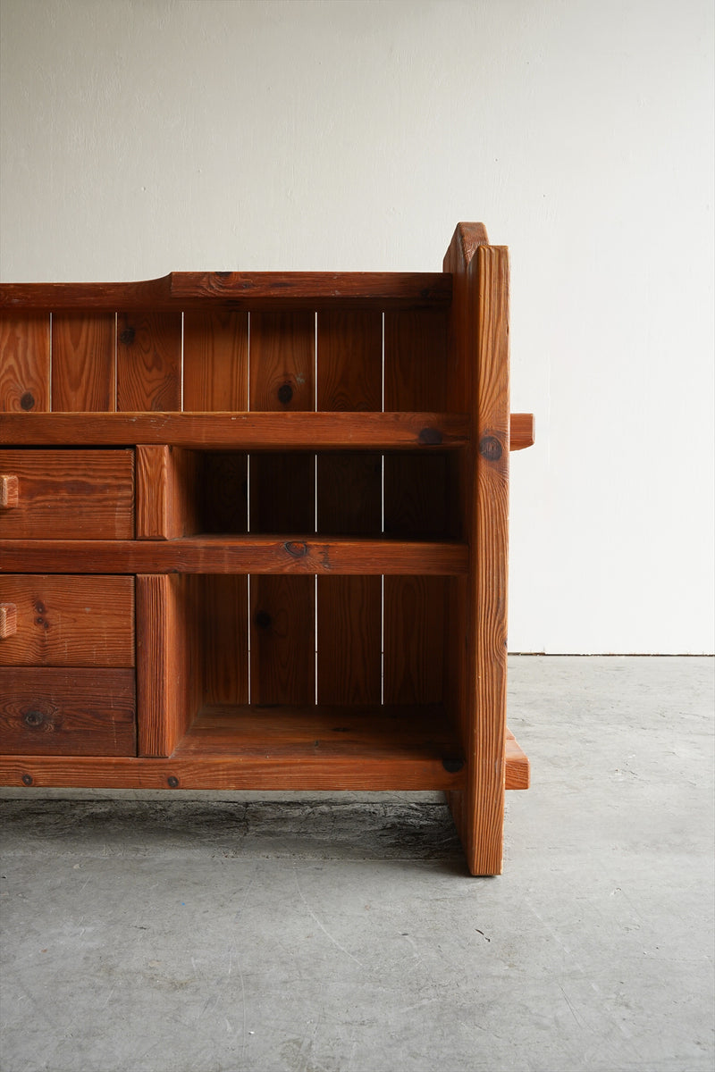 ウッド キャビネット<br>大阪店 - ヴィンテージ SHARK ATTACK