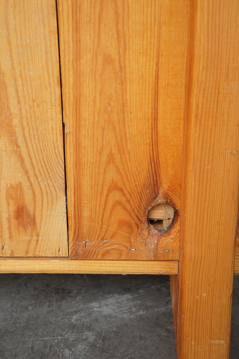 ウッド キャビネット<br>大阪店 - ヴィンテージ SHARK ATTACK