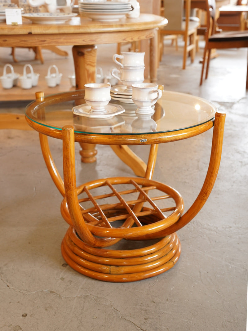 ガラストップサイドテーブル <br>大阪店 - ヴィンテージ SHARK ATTACK