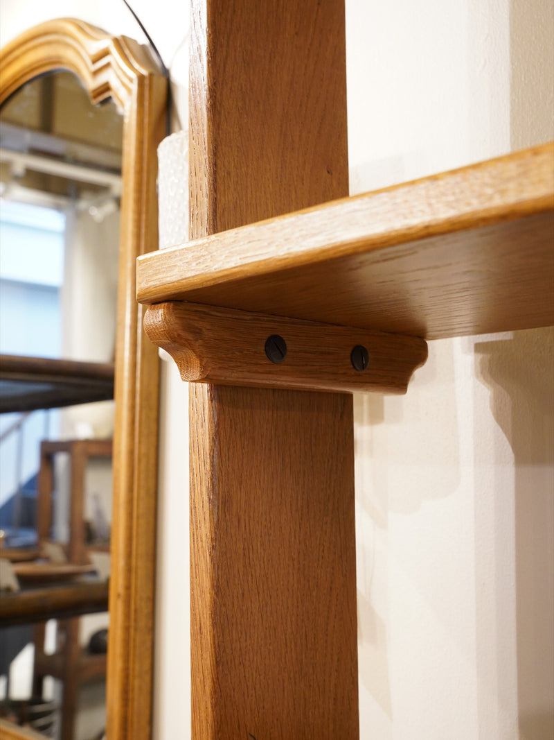 オークウッド キャビネット/シェルフ <br>大阪店 - ヴィンテージ SHARK ATTACK