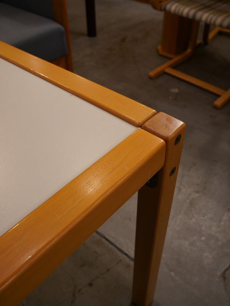 Flötotto <br>ビーチウッド センターテーブル <br>1970's , Germany <br>大阪店 - ヴィンテージ SHARK ATTACK