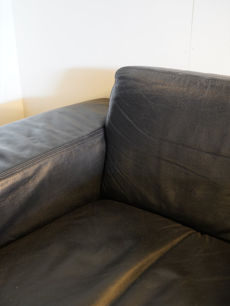 レザー 1シーターソファ <br>大阪店 - ヴィンテージ SHARK ATTACK