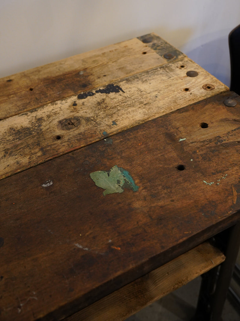 アイアンレッグ ワークテーブル <br>大阪店 - ヴィンテージ SHARK ATTACK