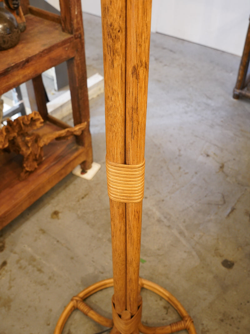 ラタン フロアランプ <br>大阪店