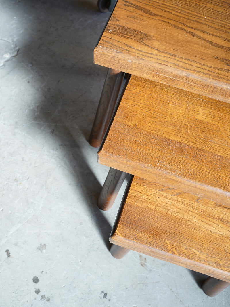 ネストテーブル <br> 大阪店