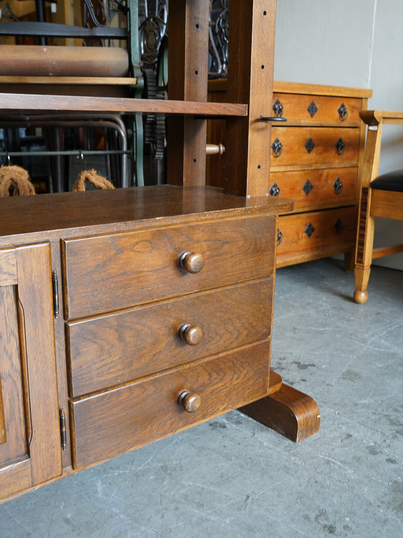 オープンシェルフ / キャビネット <br> Netherlands <br> 大阪店