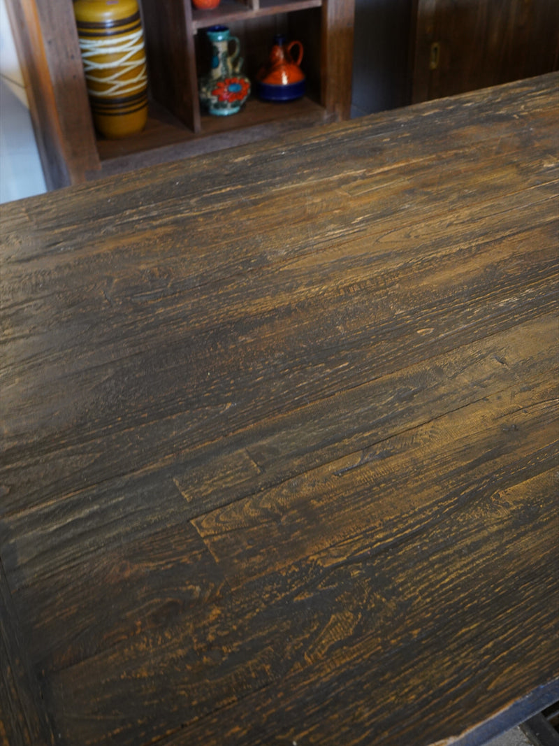 ワークテーブル <br>大阪店