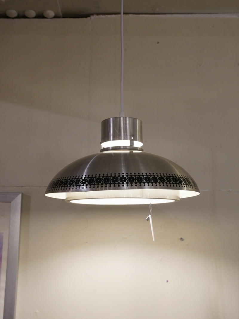 ペンダントランプ <br> 大阪店