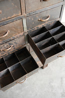 アイアン キャビネット<br>大阪店 - ヴィンテージ SHARK ATTACK