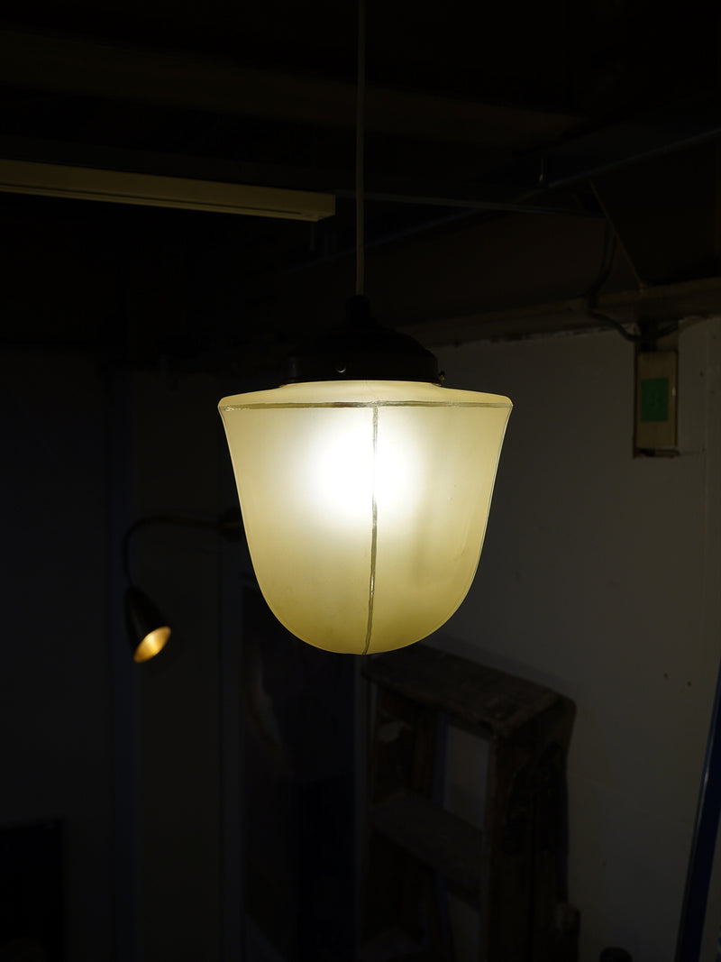 シャークアタック　ペンダントライト ガラス ペンダントランプ ヴィンテージ SHARK ATTACK