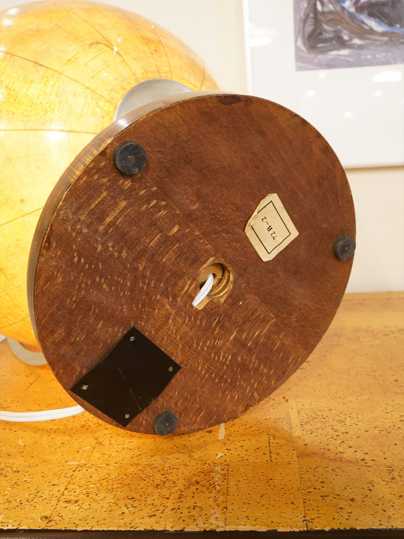 グローブライト <br>1970-1980's , East Germany <br>大阪店